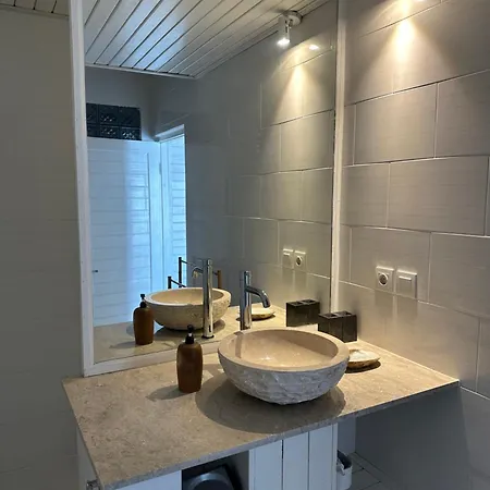 Villas Gede 888 Private Pool Lembongan Exterior photo