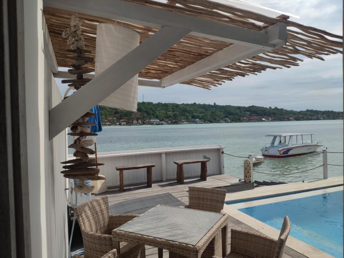 Gede 888 Private Pool Nusa Lembongan